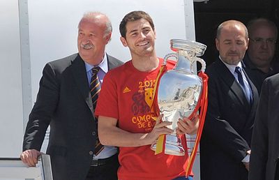 Surpriză imensă în Spania! Iker Casillas candidează în martie la alegerile pentru președinția Federației Spaniole?! Fanii îl susțin