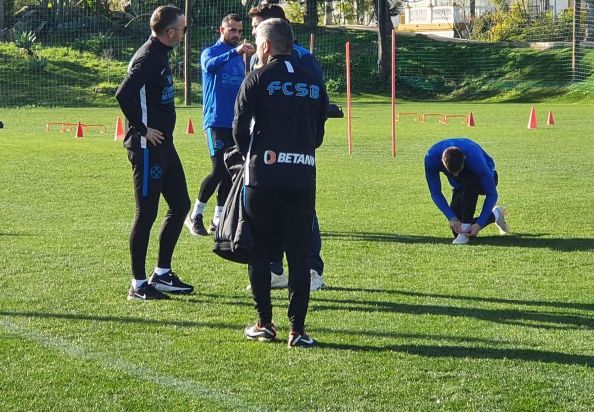 FCSB // EXCLUSIV Gigi Becali anunță ce se întâmplă cu Harlem Gnohere: „Nu sunt antrenor!” » Două noi oferte pentru „Bizon”