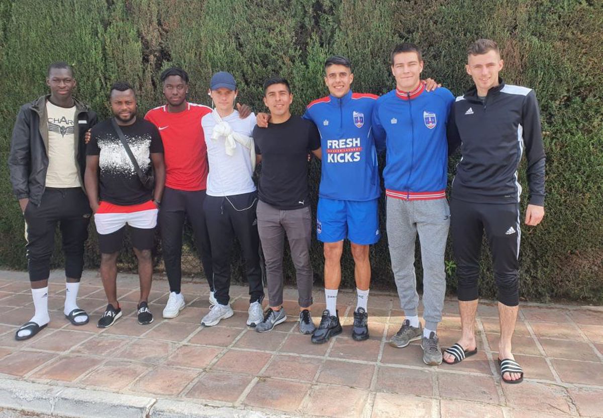 GAZ METAN // Corespondență GSP din Spania » VIDEO GSP, accident cu adversarii lui Gaz Metan: „Să nu scrieți că noi suntem nebunii cu accidentul”