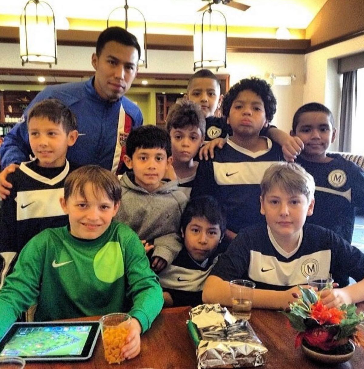 „Americanul” Tâmpei » Povestea lui Răsvan Ionescu, puștiul crescut în New York care a debutat deja în Liga 3