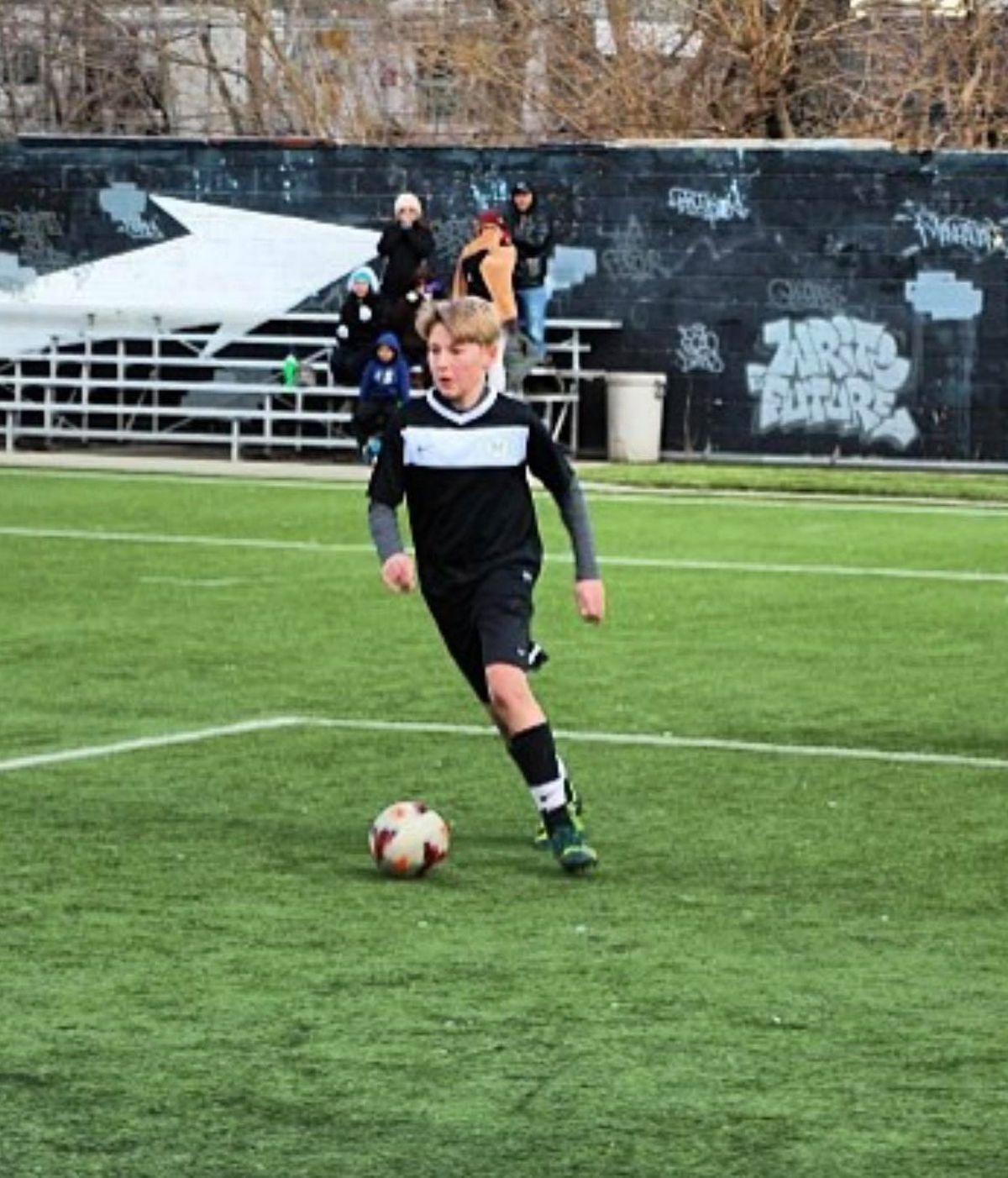 „Americanul” Tâmpei » Povestea lui Răsvan Ionescu, puștiul crescut în New York care a debutat deja în Liga 3