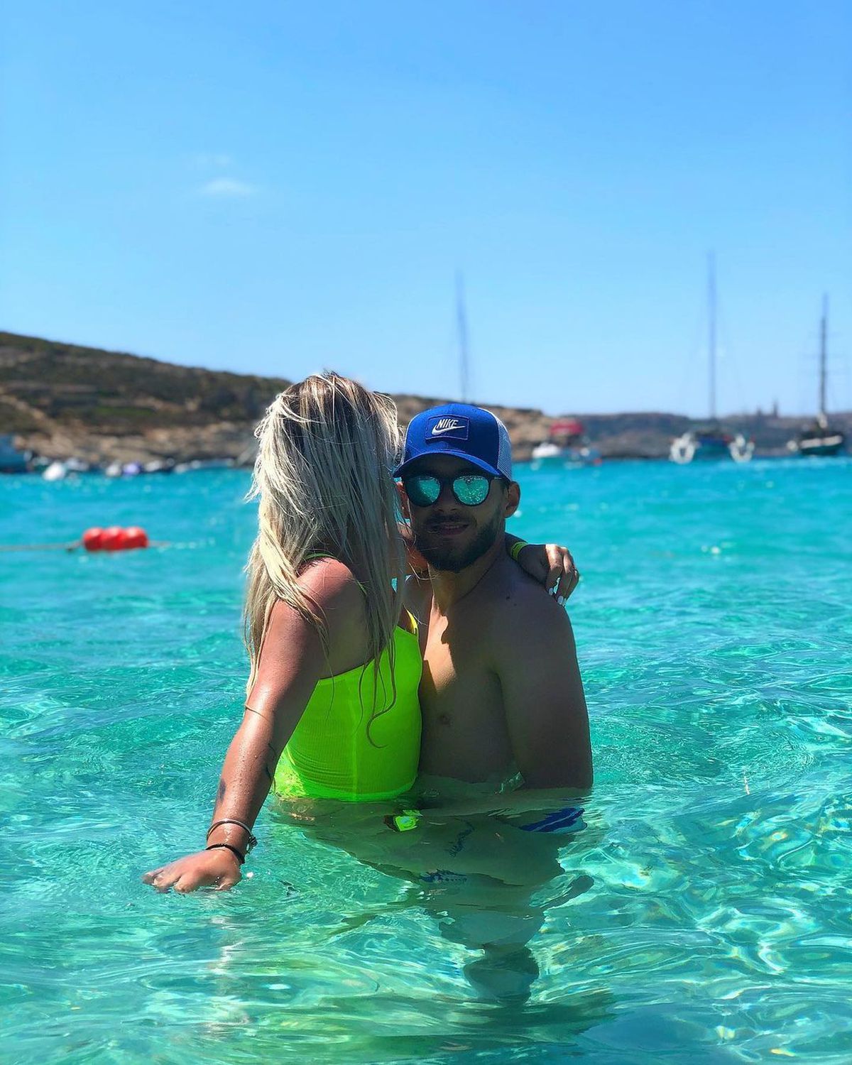 FOTO Soția unui fotbalist din Liga 1 face senzație pe Instagram! Fotografii provocatoare din vacanță
