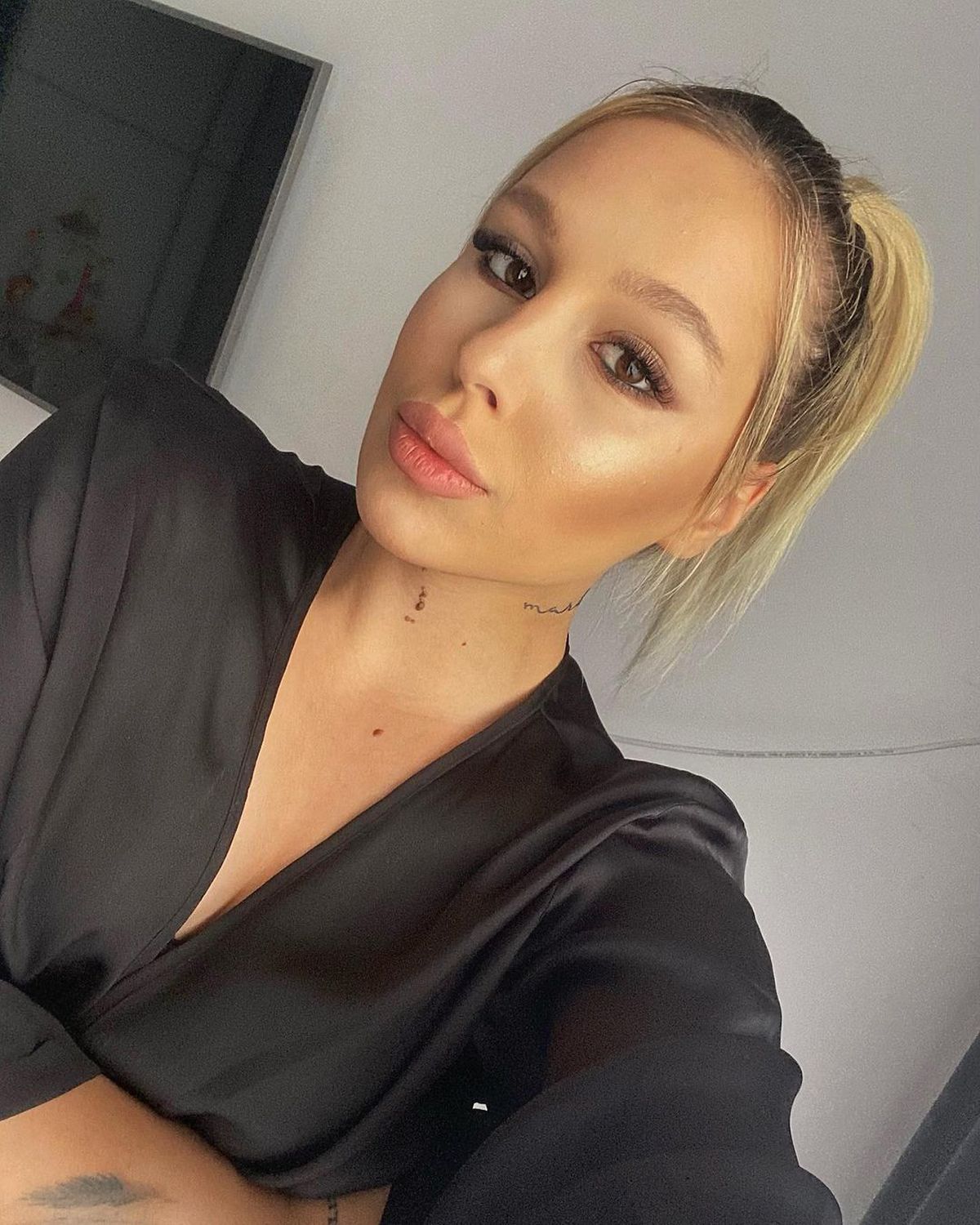 Tania - iubită Roland Niczuly