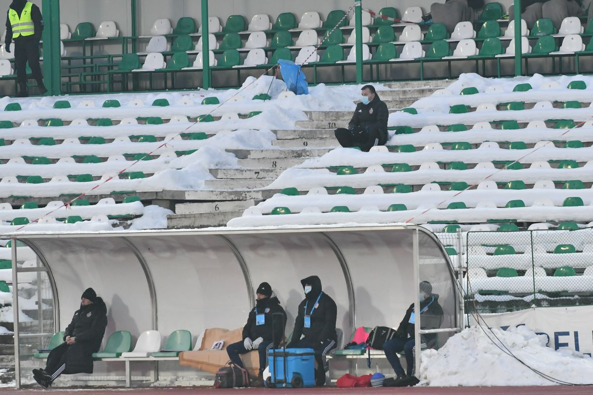 Edward Iordănescu are dreptate: CFR Cluj e dezavantajată în lupta cu FCSB și Craiova! Cum poate fi decis duelul la titlu în Liga 1