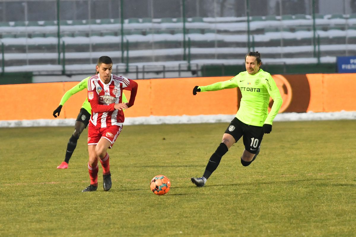 Un titular de la CFR Cluj, OUT: „Simțeam cum se rupe mușchiul!” » Cât lipsește