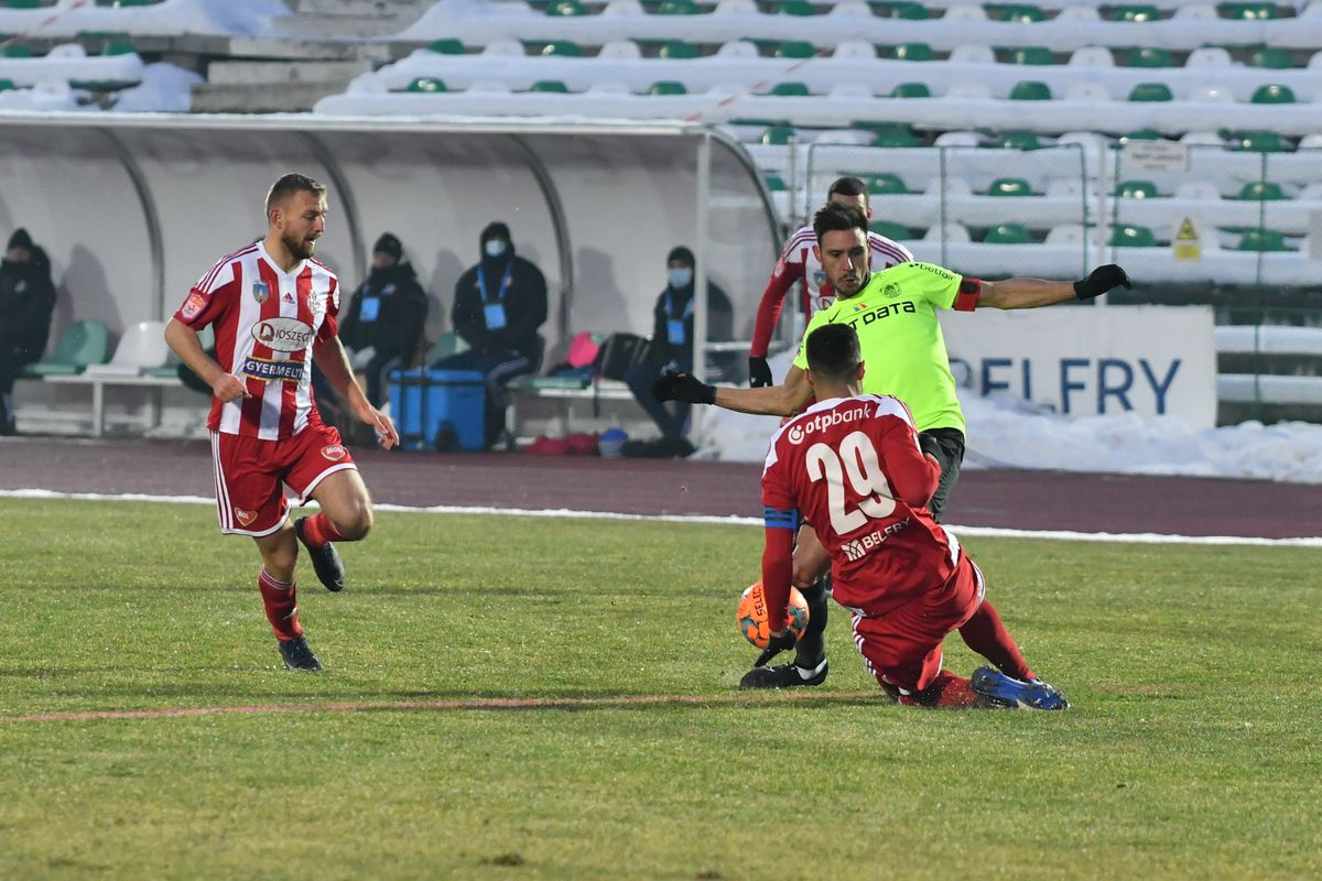 Un titular de la CFR Cluj, OUT: „Simțeam cum se rupe mușchiul!” » Cât lipsește