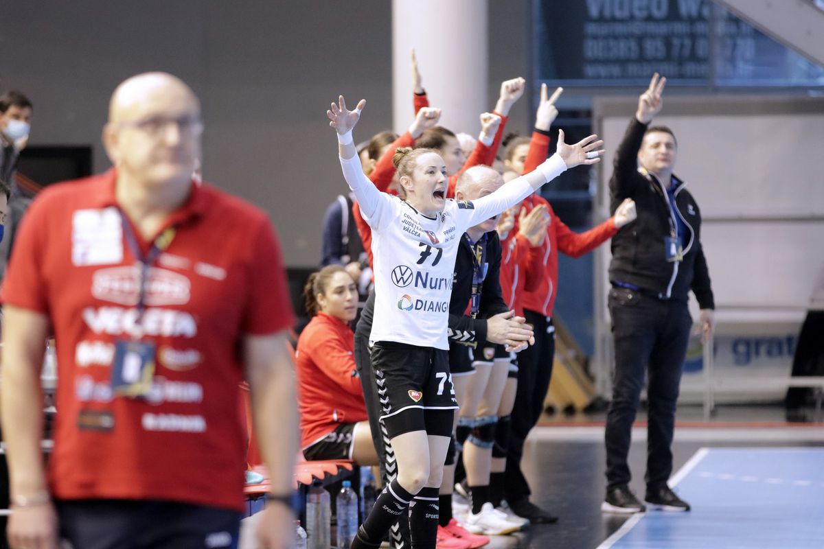 Podravka Koprivnica - SCM Rm. Vâlcea 25-27 » Oltencele obțin prima victorie în grupele Ligii Campionilor