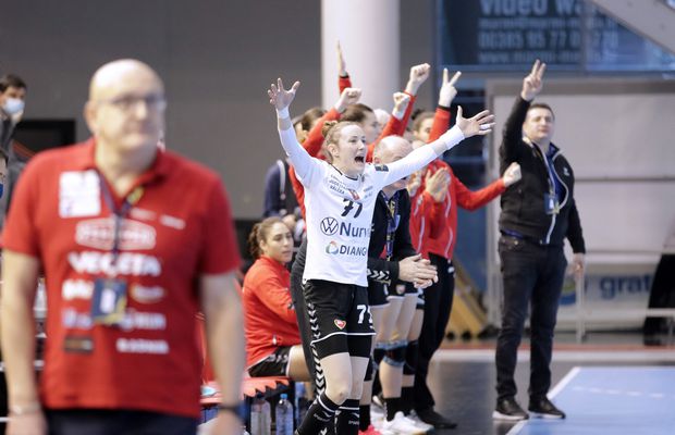 Podravka Koprivnica - SCM Rm. Vâlcea 25-27 » Oltencele obțin prima victorie în grupele Ligii Campionilor