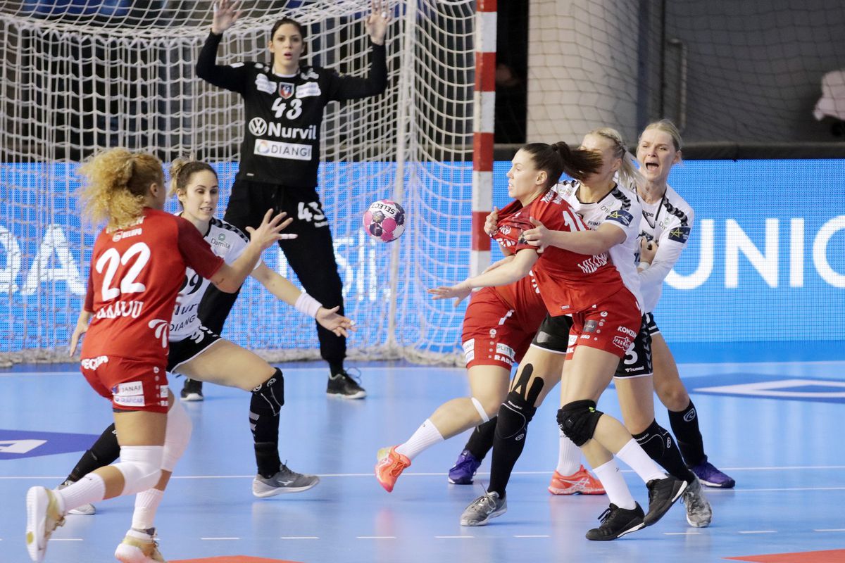 Podravka Koprivnica - SCM Rm. Vâlcea 25-27 » Oltencele obțin prima victorie în grupele Ligii Campionilor