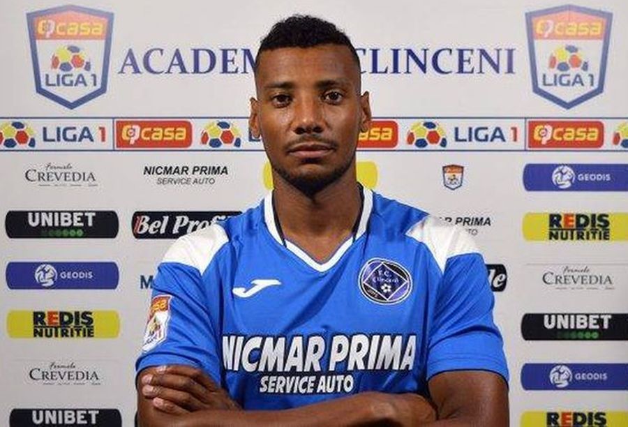 3 partide a jucat Pashov în naționala Bulgariei: 1-3 cu Irlanda, 0-0 cu Muntenegru, 0-6 cu Anglia 3 partide a jucat Pashov în naționala Bulgariei: 1-3 cu Irlanda, 0-0 cu Muntenegru, 0-6 cu Anglia