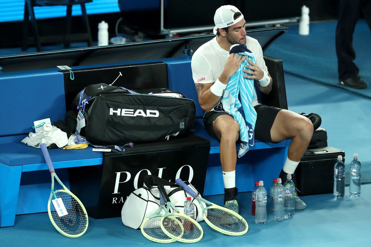 Prima mare surpriză la Australian Open 2023 » Semifinalistul de anul trecut, eliminat de Andy Murray după un meci de 5 ore