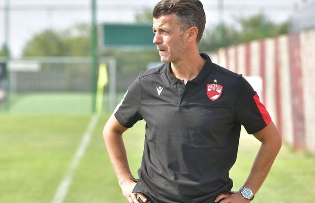E supărare mare la Dinamo! Burcă nu s-a mai prezentat la antrenamente » Reacția antrenorului, la ieșirea din ședința cu Iacob și Zăvăleanu