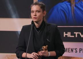 Românca Ana „ANa” Dumbravă e cea mai bună jucătoare de Counter Strike din lume! Premiată într-o gală fastuoasă