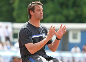 Cristi Chivu pleacă de la Inter » Italienii au anunțat deja numele înlocuitorului