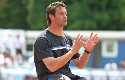 Cristi Chivu pleacă de la Inter » Italienii au anunțat deja numele înlocuitorului