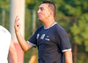 Amintire genială cu Ilie Dumitrescu la antrenamentul FCSB: „Salir con la pelota” » Regula cu care i-a uimit pe fotbaliști
