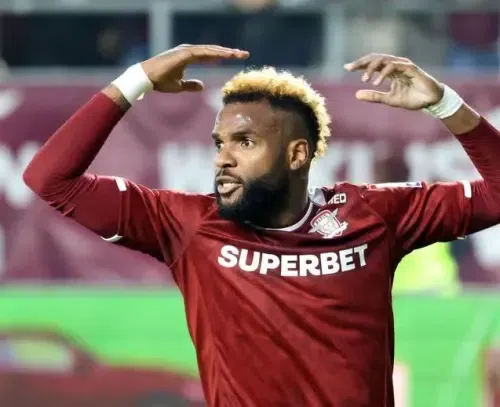 Boupendza, în tricoul Rapidului