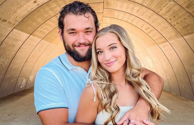 Rodica și Cornel sunt 2 părinți mândri » Sam Cosmi a semnat un contract astronomic în SUA: va câștiga 74 de milioane de dolari în următorii 4 ani