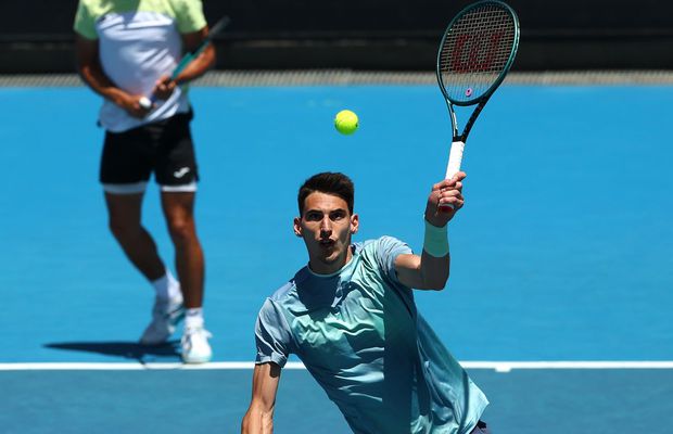Victor Cornea, eliminat în turul doi la Australian Open 2025