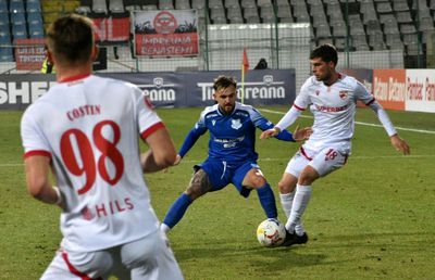 Jucătorul echipei-revelație din România se retrage din fotbal la 23 de ani și pleacă la muncă în Anglia