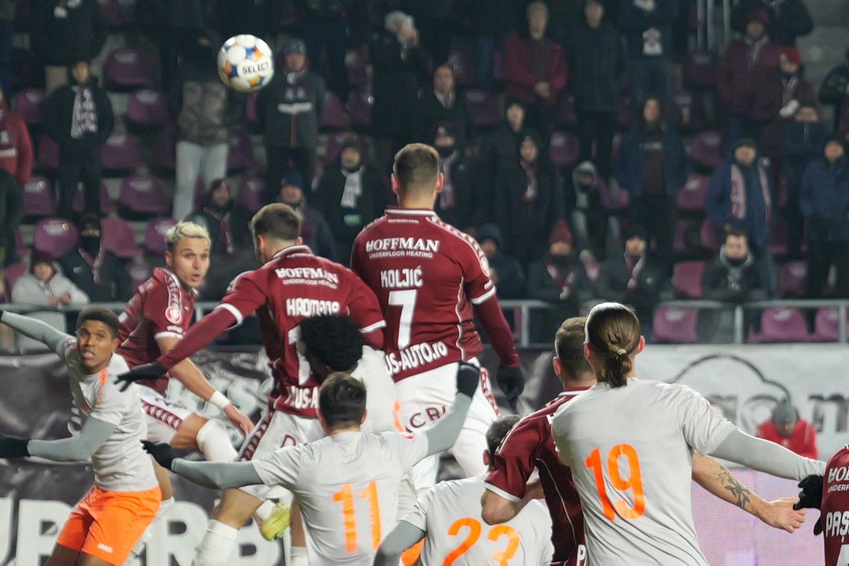 Decizie după Rapid - Metaloglobus: antrenorul va fi DEMIS mâine dimineață