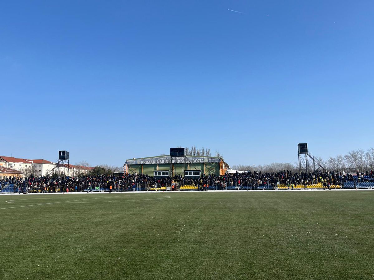 Unirea Slobozia - UTA Arad, imagini înaintea partidei