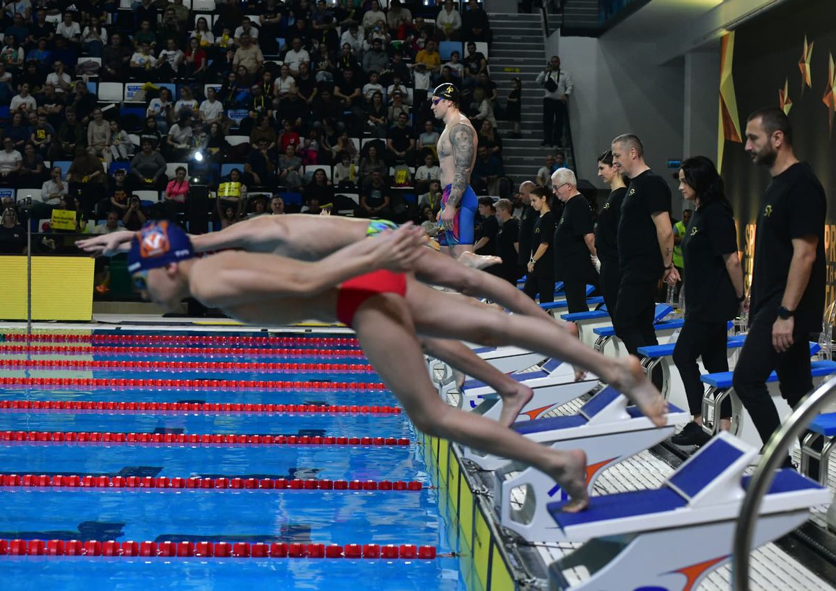 David Popovici, impresionat de participanții la „Sprint with the Stars” de la Otopeni: „Gestul acesta mă emoționează cel mai mult”