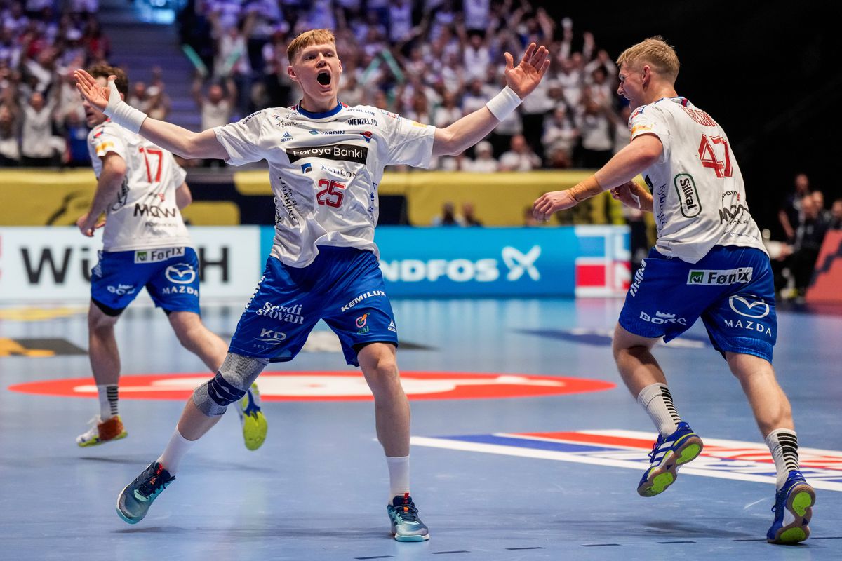 Fanii din Insulele Feroe, deplasare-record în Norvegia