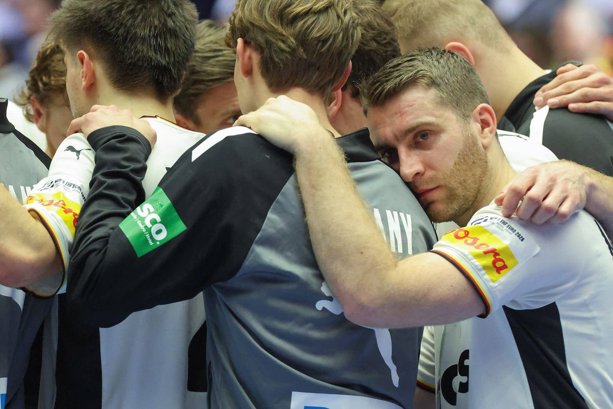 Prima mare SURPRIZĂ a Europeanului de handbal: favoriții au clacat uluitor pe final! + a fost egalată cea mai mare diferență de scor din istorie