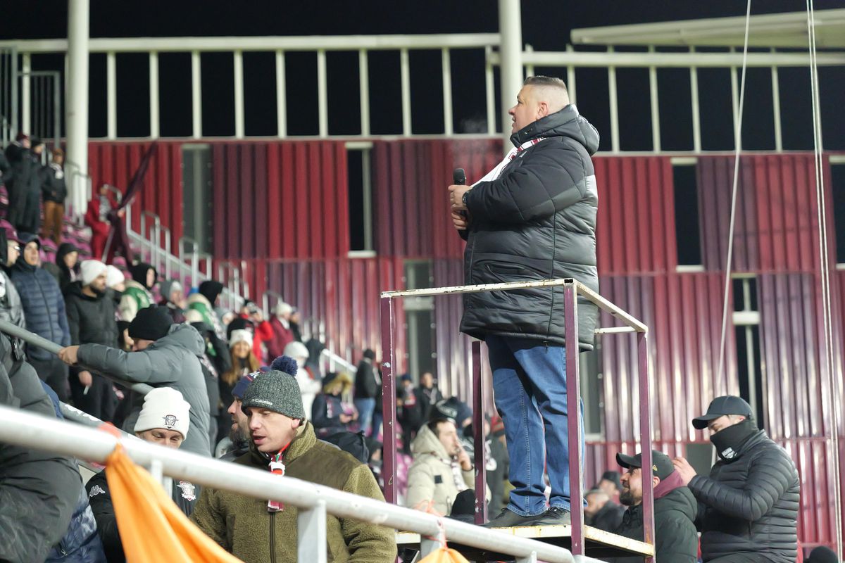 Peluza Nord Rapid la meciul cu Metaloglobus / foto: Andrei Furnigă (GSP.ro)