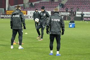 Rapid - Metaloglobus » Reporterii GSP transmit de la stadion: ce se întâmplă cu nou-veniții