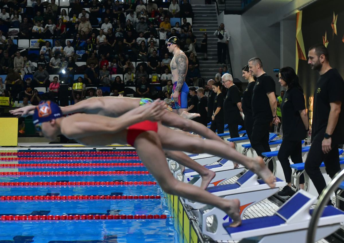 David Popovici, impresionat de participanții la „Sprint with the Stars” de la Otopeni: „Gestul acesta mă emoționează cel mai mult”