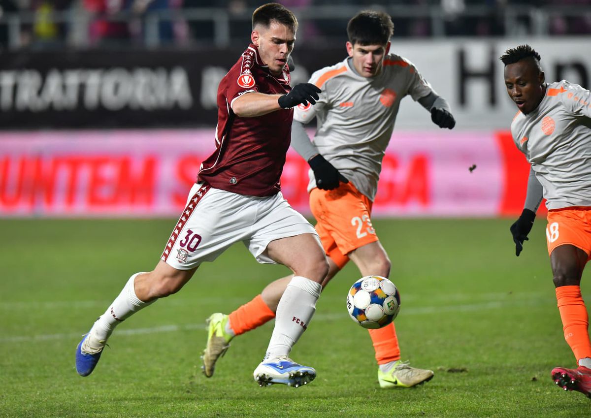 Decizie după Rapid - Metaloglobus: antrenorul va fi DEMIS mâine dimineață