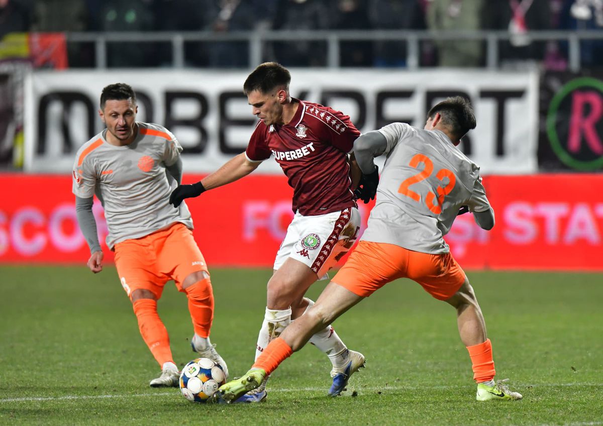 Costel Gâlcă a anunțat un TRANSFER aproape rezolvat, apoi a revenit la vechea lui cerere: „E important să mai vină jucători”