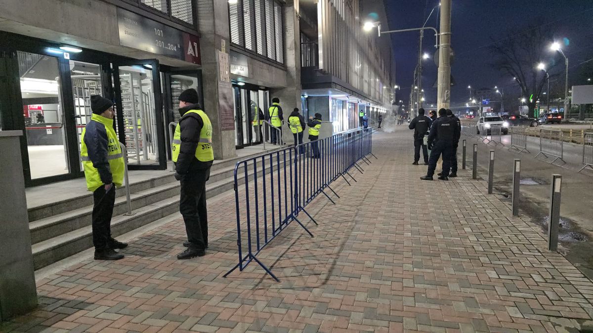 Imagini înainte de Rapid - Metaloglobus