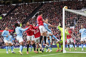 Manchester United - Manchester City, derby-ul etapei 22 din Premier League » Ocazie uriașă ratată de „diavoli” în debutul meciului