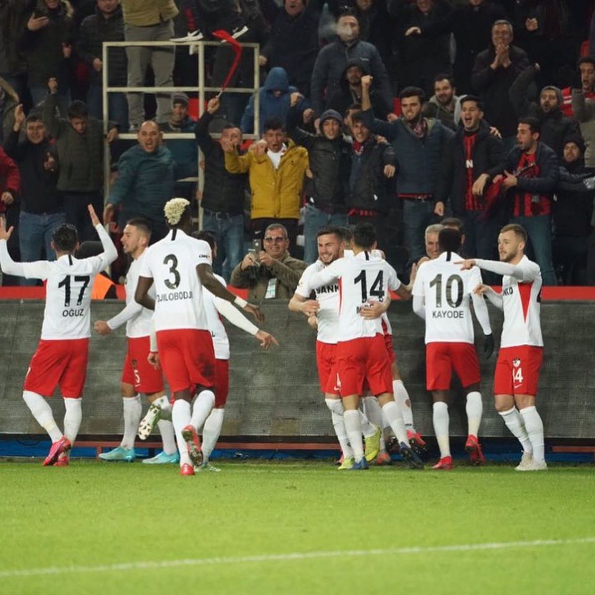 Gaziantep - Rizepor 2-0