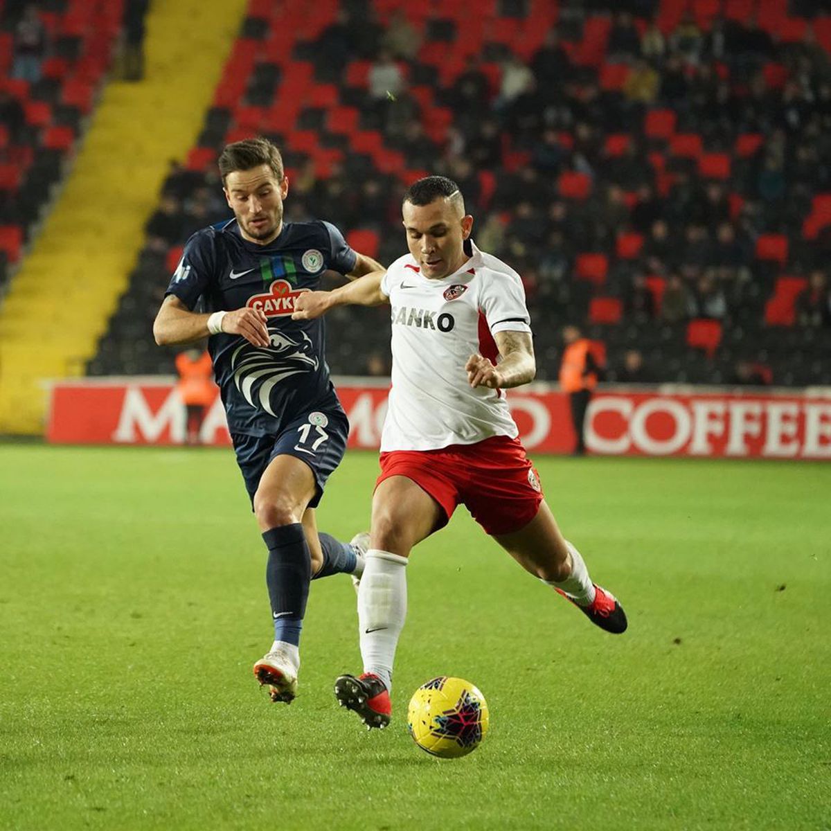 Gaziantep - Rizepor 2-0