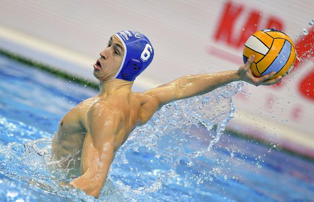 România joacă azi meciul decisiv cu Franța pentru calificarea în „sferturile” turneului preolimpic