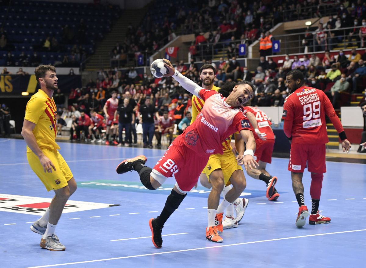 FOTO Dinamo - Barcelona, handbal, 17.02.2022