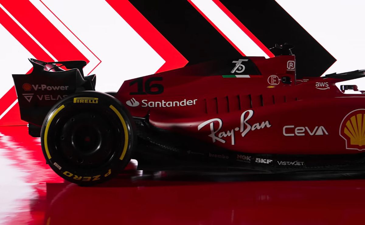 Poza 3 - Ferrari a prezentat F1-75, monopostul cu care vrea să redevină  campioană în Formula 1 după 14 ani