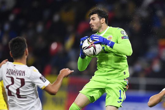Florin Niță, într-un meci între România și Armenia // foto: Imago Images