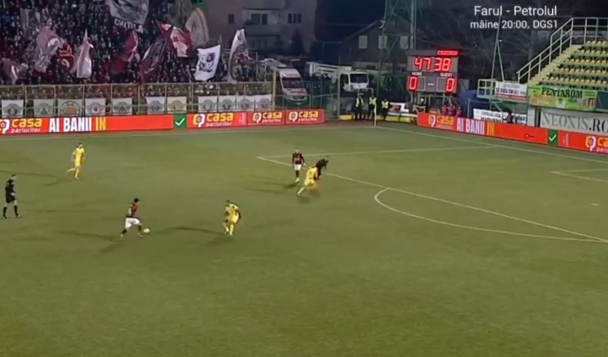 Mutu, scos din sărite! Și-a vărsat nervii pe un jucător în timpul meciului cu Mioveni