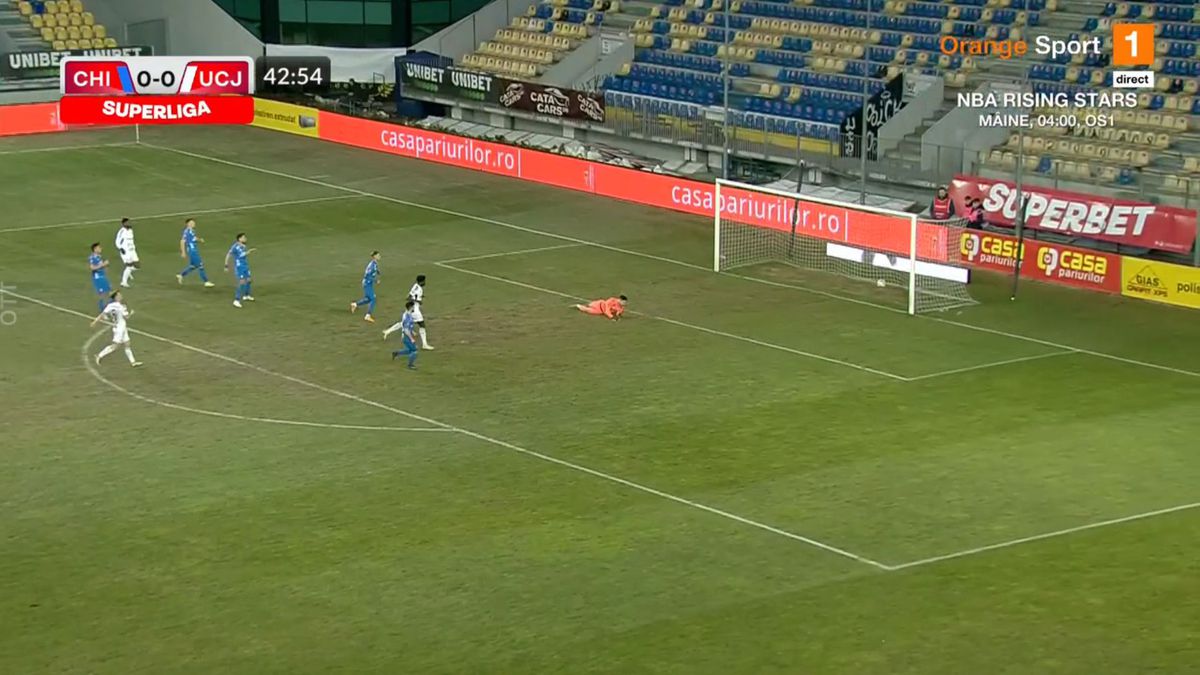 Thiam și Gomes, goluri superbe împotriva Chindiei » Doi colegi de la U Cluj s-au întrecut în lufturi