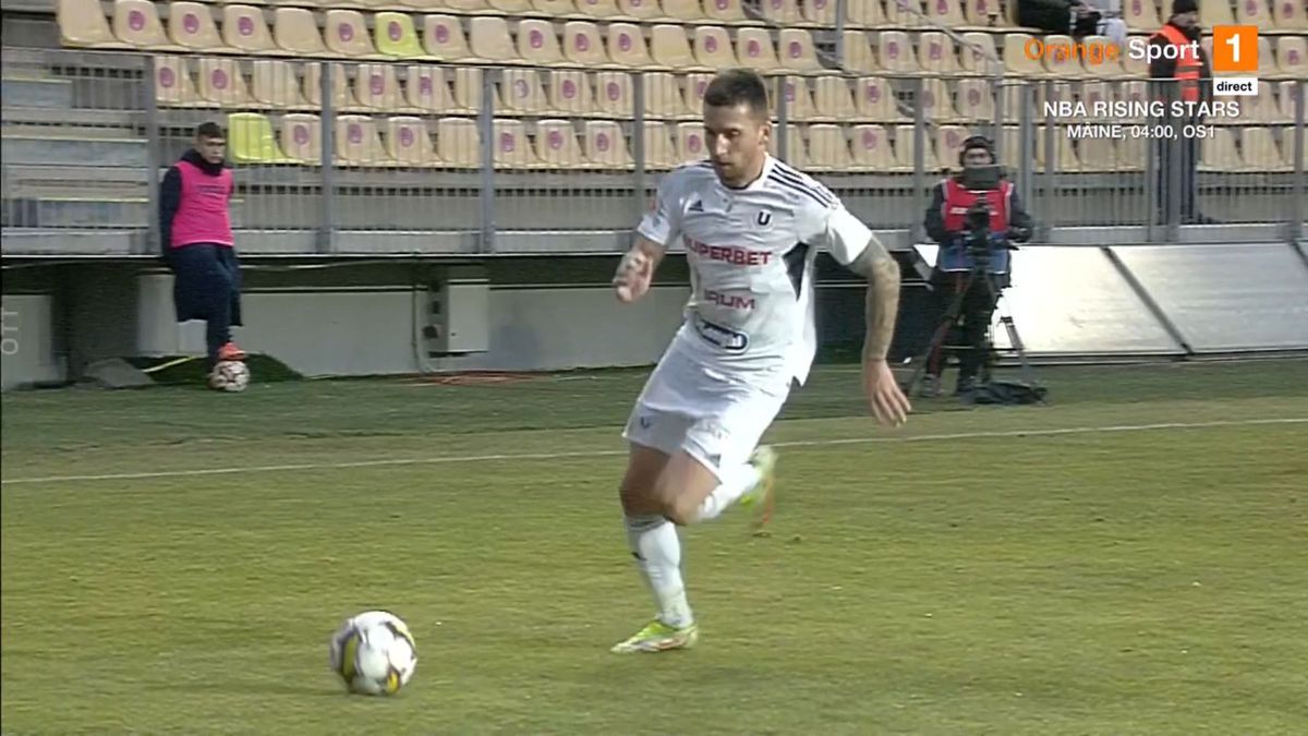 FOTO Lufturi Gabriel Simion și Ovidiu Bic în Chindia - U Cluj 17.02.2023