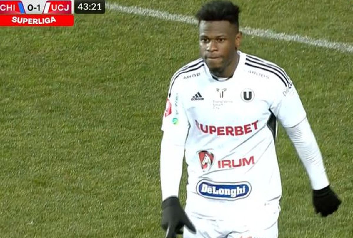 Thiam și Gomes, goluri superbe împotriva Chindiei » Doi colegi de la U Cluj s-au întrecut în lufturi