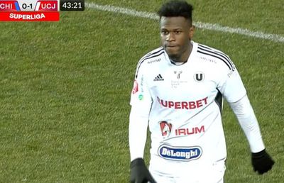 Thiam și Gomes, goluri superbe împotriva Chindiei » Doi colegi de la U Cluj s-au întrecut în lufturi