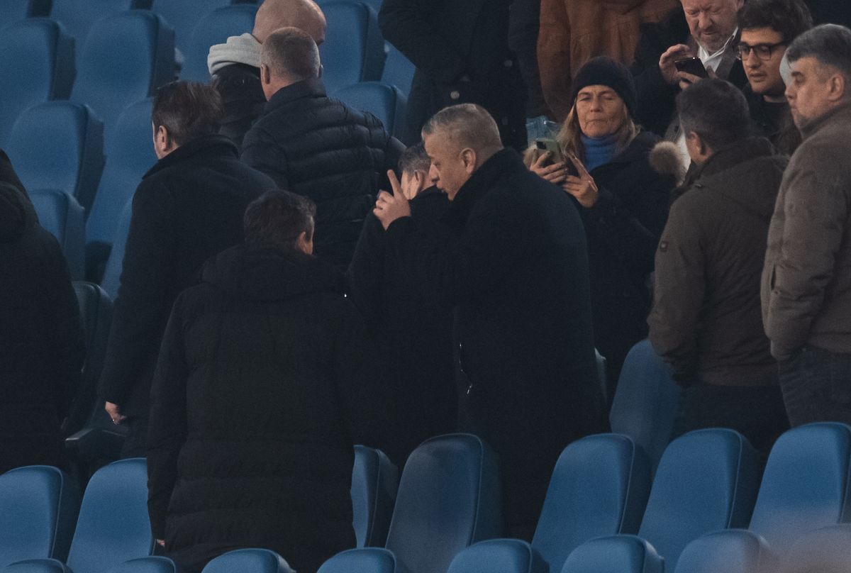 Ce nu s-a văzut la TV » Moment de nervozitate cu șefii Clujului în prim-plan: gestul dintre Nelu Varga și Balaj, imediat după Lazio - CFR