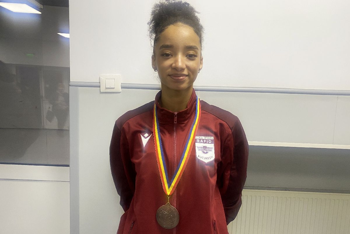 Fiica lui Ibrahim Dossey, confesiuni în dialogul cu GSP » Cum s-a adaptat în noua țară: „Am învățat limba singură, acasă” + ce spune despre România