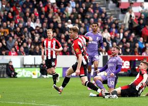 Brentford - Liverpool 1-4 » „Cormoranii”, recital pe un teren unde nu câștigaseră niciodată! Salah a revenit cu gol, dar Klopp a pierdut 2 oameni de bază
